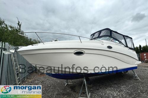 Rinker 250 Fiesta Vee fiche technique et avis